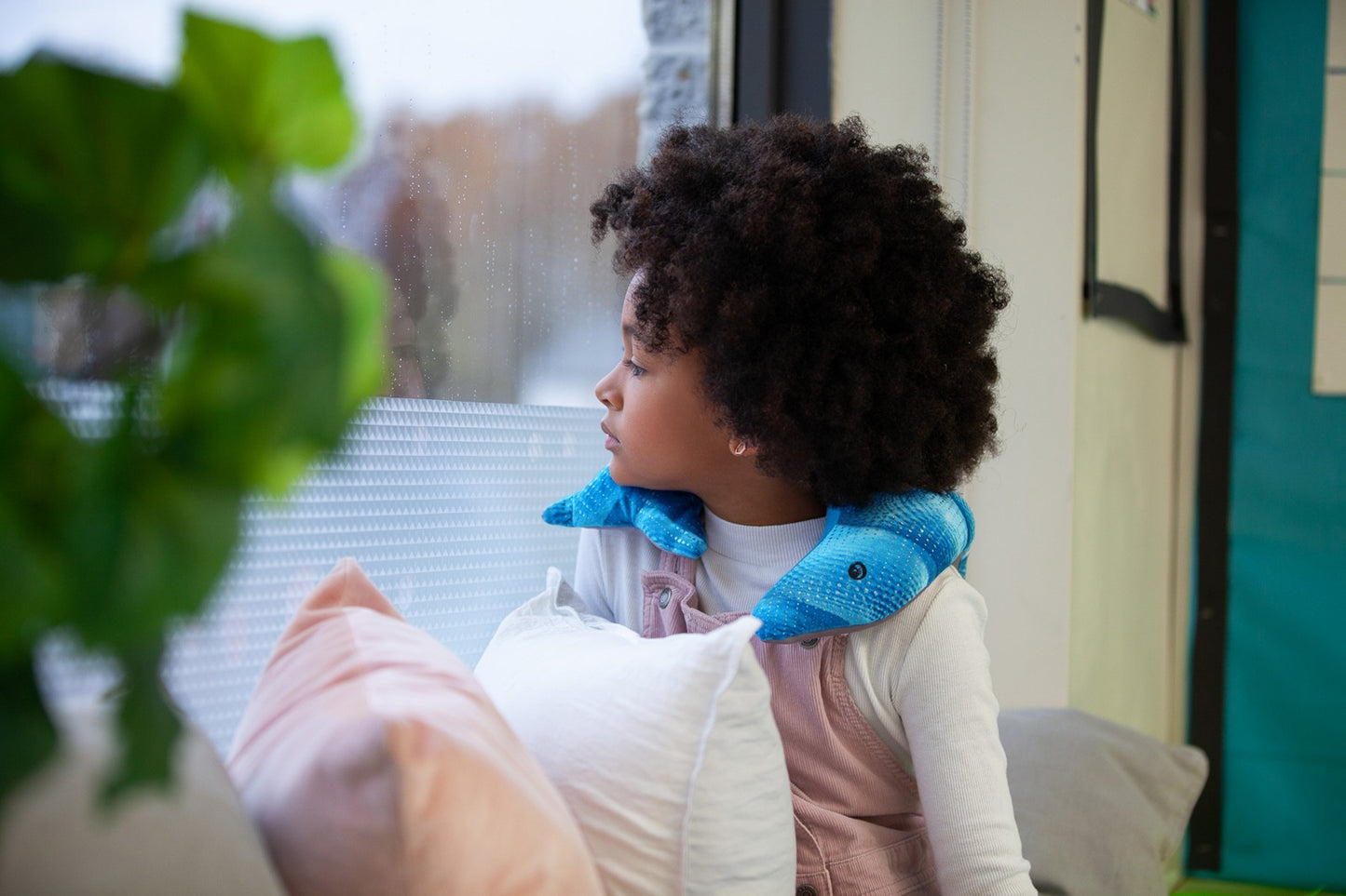 Manimo Verzwaarde Dolfijn – Sensorisch hulpmiddel dat concentratie en ontspanning bevordert voor senioren.